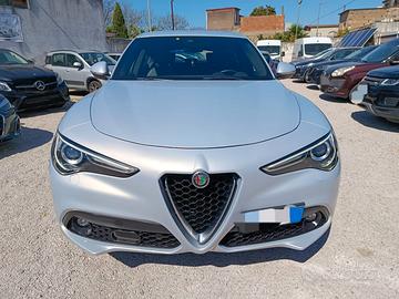Alfa Romeo Stelvio 2.2 Turbodiesel 210 CV AT8 Q4 T