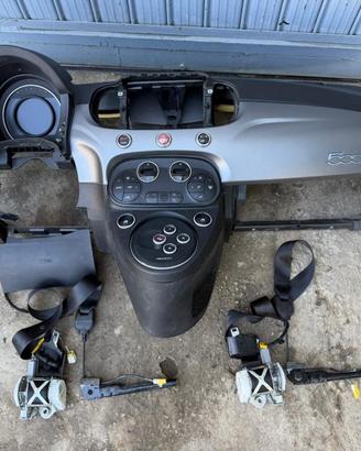 Cruscotto e accessori Fiat 500 abarth ecc