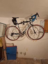 Bici da corsa in carbonio BH G5 taglia 57