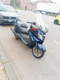 Suzuki Burgman 