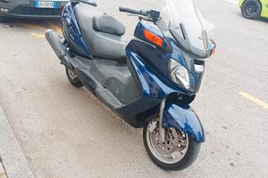 Suzuki Burgman 