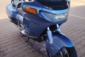 Honda Pacific Coast 800