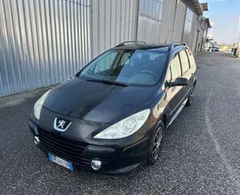 Peugeot 307 1.4 S.W. 16V 5p. D-Sign...neop