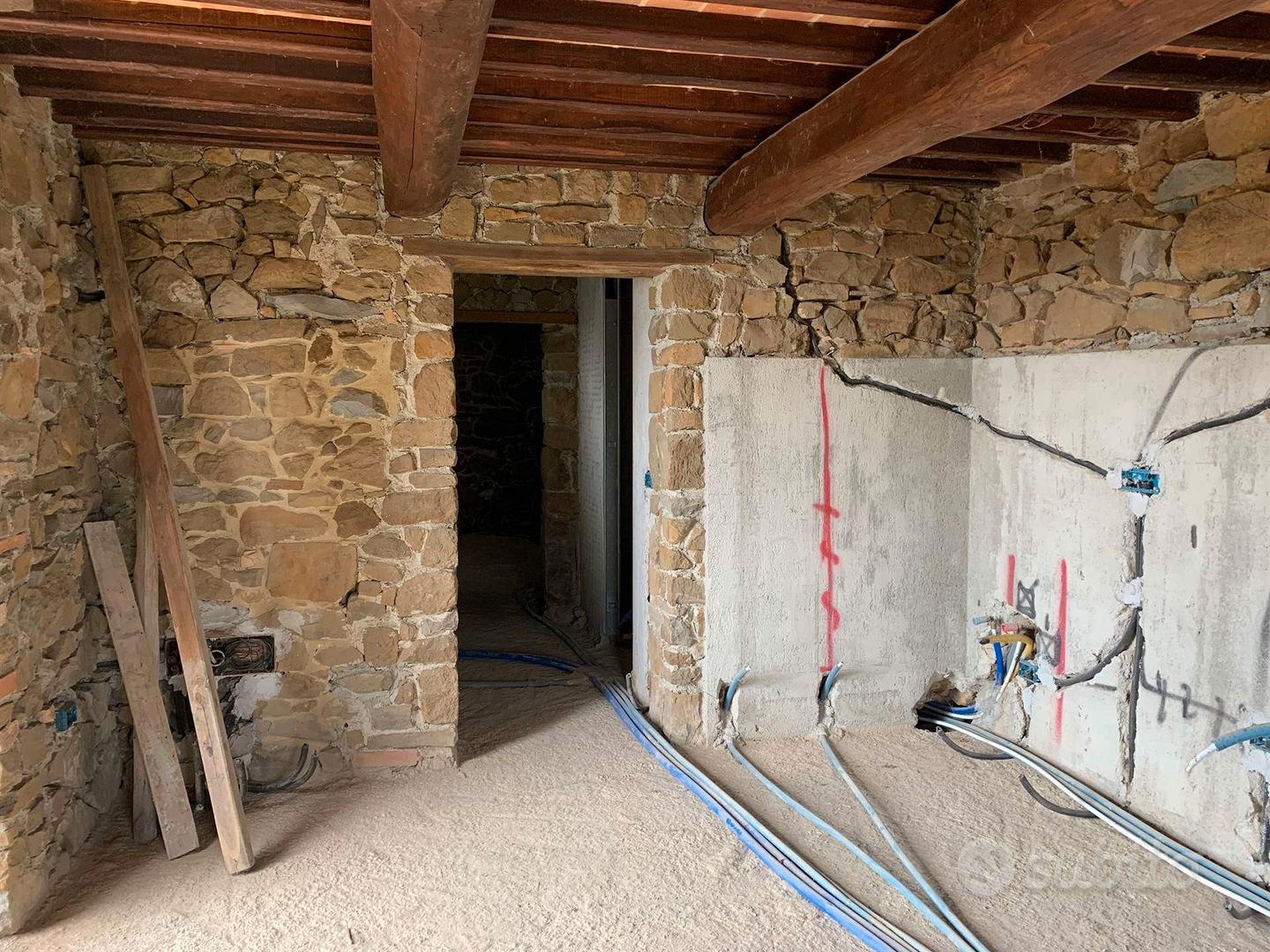 Porzione di Casale in pietra. - Vista 5