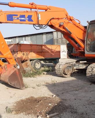 Fiat Kobelco E235 Evolution – anno 2003 – 9.000 or