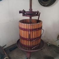 Forata per fare il vino