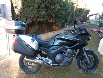 Yamaha TDM 900