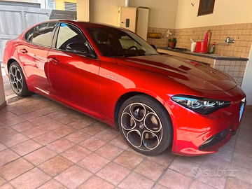 GIULIA MY23 2.2 TURBO DIESEL 210CV AWD VELOCE