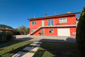 Villa Bifamiliare