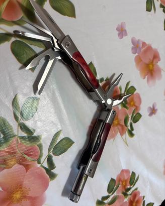 Pinza multiuso