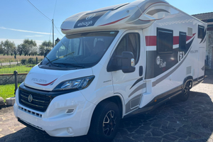 Camper Elnagh T-loft 450