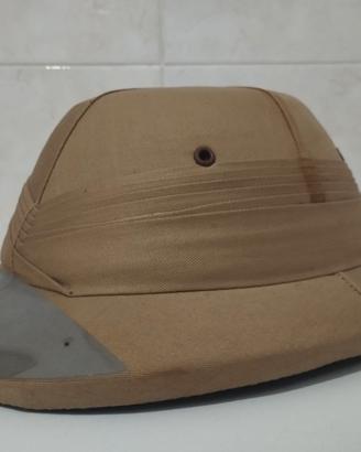 Casco Coloniale Vintage