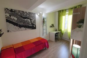 Camere singole in Corso Cairoli 102 Macerata (MC)