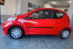 Peugeot 107 1.0 68CV 3p. Plaisir
