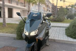 Yamaha TMAX 530 (Anno 2015)