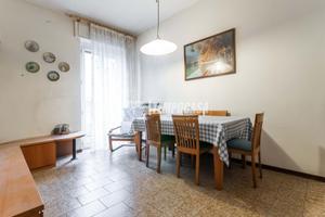 LURATE CACCIVIO - QUADRILOCALE CON CANTINA DA RIST