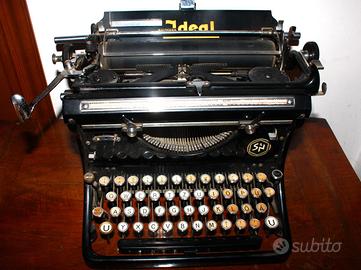 "Ideal Nauman" macchina da scrivere antica