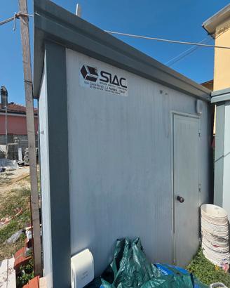 box terreno cantiere wc