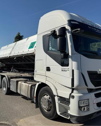 AUTOTRENO IVECO STRALIS 500 3 ASSI CON RIMORCHIO R