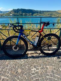 Trek Madone SLR 7 gen 8 ultegra M/L