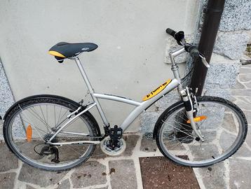 CITYBIKE DECATHLON B-TWIN CONCEPTION