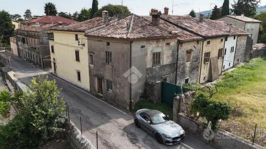 CASA DI CORTE A TREGNAGO