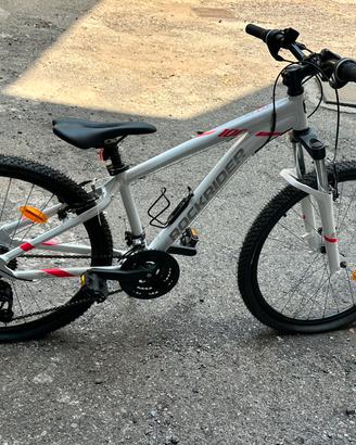 bike Rockrider ST 100 bianca di Decatu
