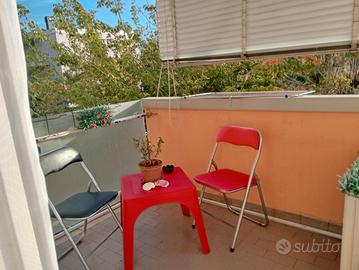 piccolo bilocale con balcone 