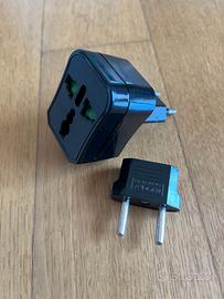 Adattatore da Viaggio Universale con Riduttori