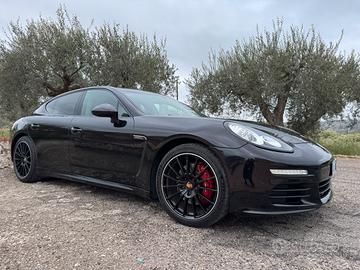 Porsche Panamera 3.0 Diesel 250cv - permute