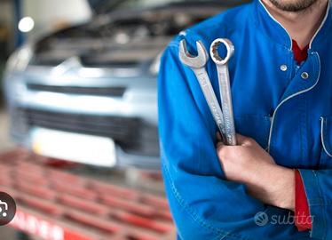 Meccanico auto camione