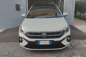 Volkswagen Taigo 1.0 TSI 115 CV DSG R-Line