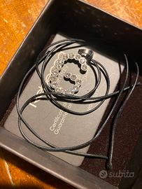 Collana con lettera G