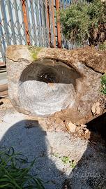 antica vasca in sasso