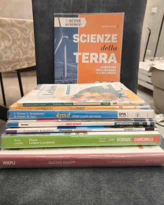 LIBRI SCUOLA SUPERIORE
