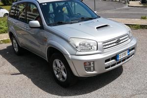 toyota RAW 4 II serie