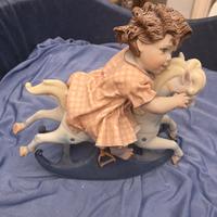 Bambola in porcellana Sibania