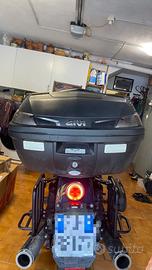 Bauletto GIVI B47 BLADE TECH