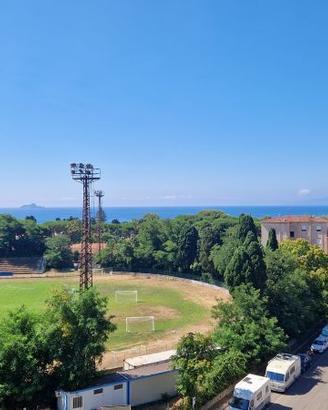 RIF. V52P BEL TRILOCALE A PIOMBINO VISTA MARE