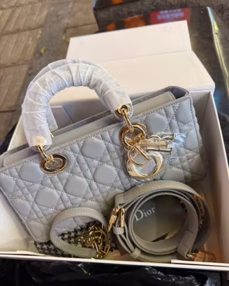 Christian Dior Lady D-Joy - Media