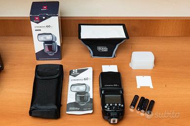 Flash a slitta Canon con accessori