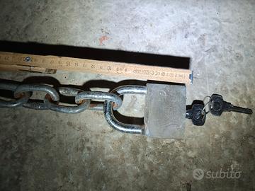 Catena + lucchetto Yale