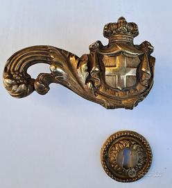 Maniglie artigianali in ottone – fuse in terra