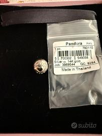 Pandora Charm Clip Cuore con Oro