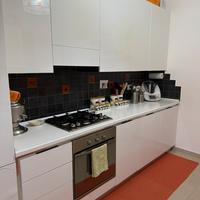 Cucina in laminato bianco 5 metri