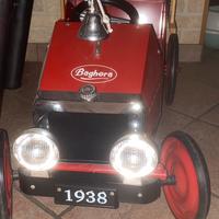 Auto  pompieri pedali