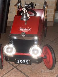 Auto  pompieri pedali