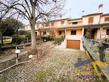 PORZIONE DI SCHIERA IN CENTRO A CAMPODARSEGO