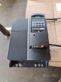 SIEMENS MICROMASTER 420 INVERTER (7.5KW)
