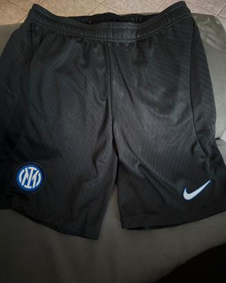 Pantaloncini inter